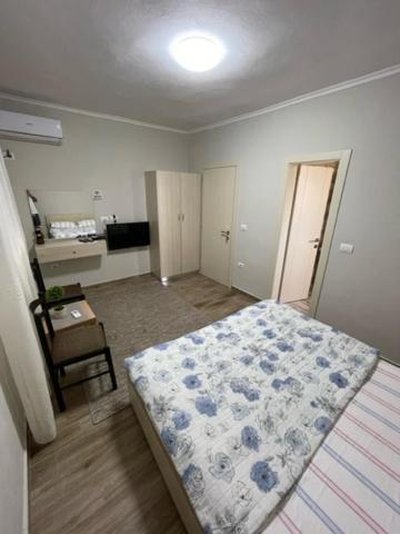 New Bazaar Rooms Tiranë Luaran gambar